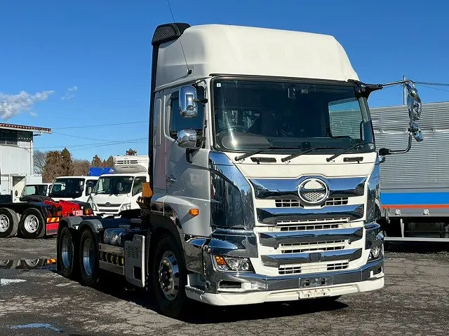 R1-プロフィア・2デフヘッド★車検付！令和8年9月迄★ハイルーフ|日野 プロフィア 2DG-SS1EKGG(6x4)の写真4