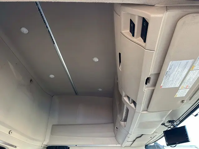 日野 プロフィア 2DG-SS1EKGG(6x4)の写真20