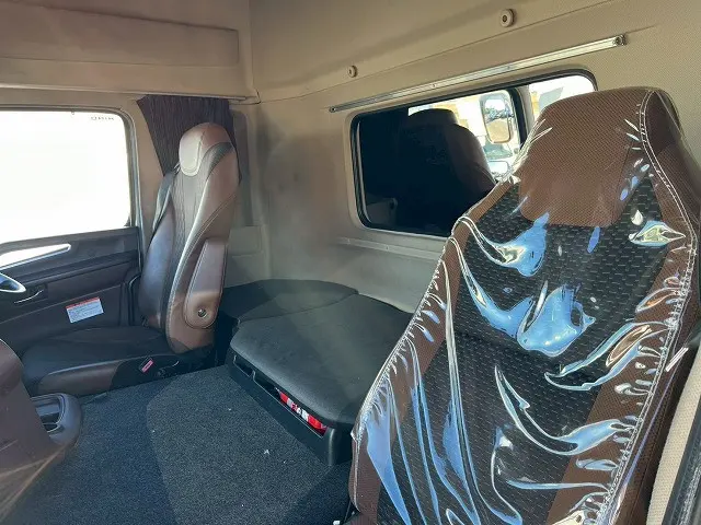 日野 プロフィア 2DG-SS1EKGG(6x4)の写真23