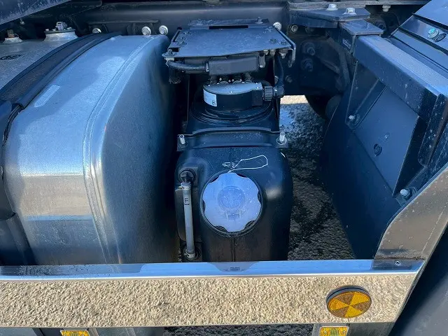 日野 プロフィア 2DG-SS1EKGG(6x4)の写真37