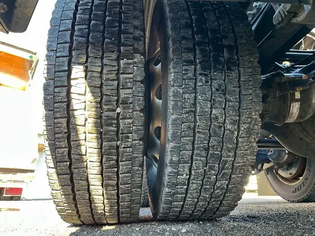 日野 プロフィア 2DG-SS1EKGG(6x4)の写真43