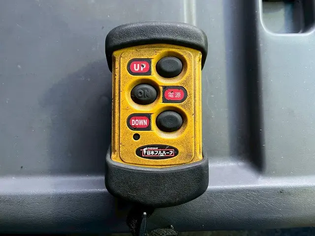 いすゞ フォワード 2RG-FRR90T2(未入力/関係無)の写真17