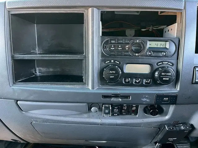 いすゞ フォワード 2RG-FRR90T2(未入力/関係無)の写真29