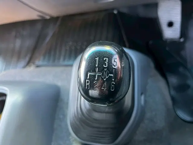 いすゞ フォワード 2RG-FRR90T2(未入力/関係無)の写真35