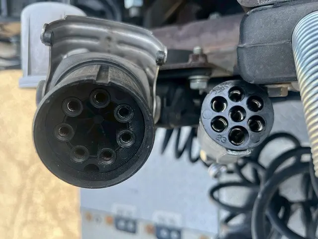 日野 プロフィア QPG-SH1EDDG(未入力/関係無)の写真15