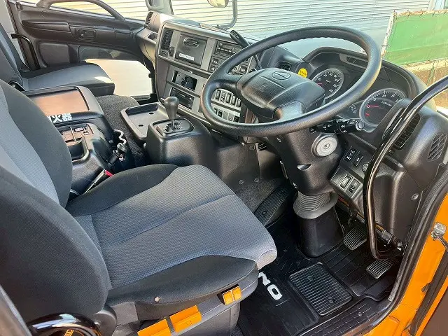 日野 プロフィア QPG-SH1EDDG(未入力/関係無)の写真18