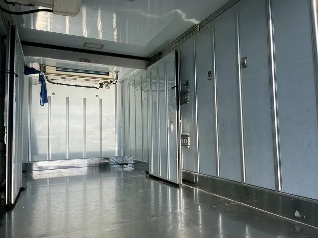 いすゞ エルフ 2RG-NPR88AN(未入力/関係無)の写真14