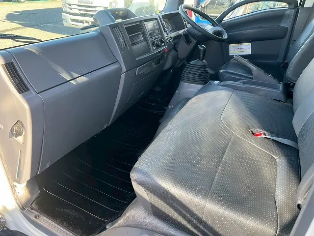 いすゞ エルフ 2RG-NPR88AN(未入力/関係無)の写真21