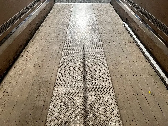 内高：245cm！★フルキャブ/ベッド付！H31-フォワード・アルミバンPG|いすゞ フォワード 2RG-FRR90T2(未入力/関係無)の写真12