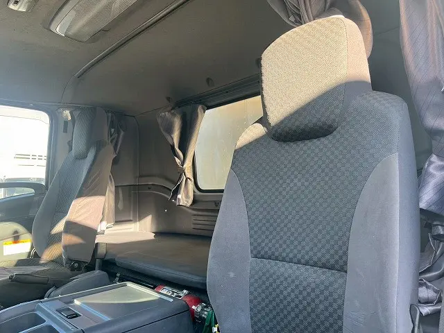 いすゞ フォワード 2RG-FRR90T2(未入力/関係無)の写真21