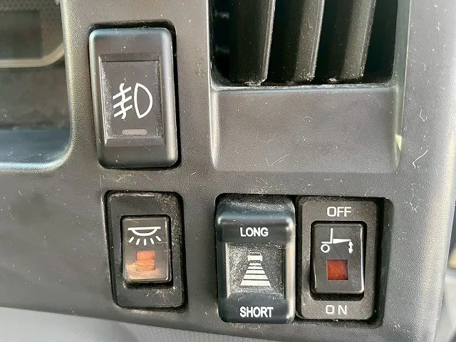 いすゞ フォワード 2RG-FRR90T2(未入力/関係無)の写真27