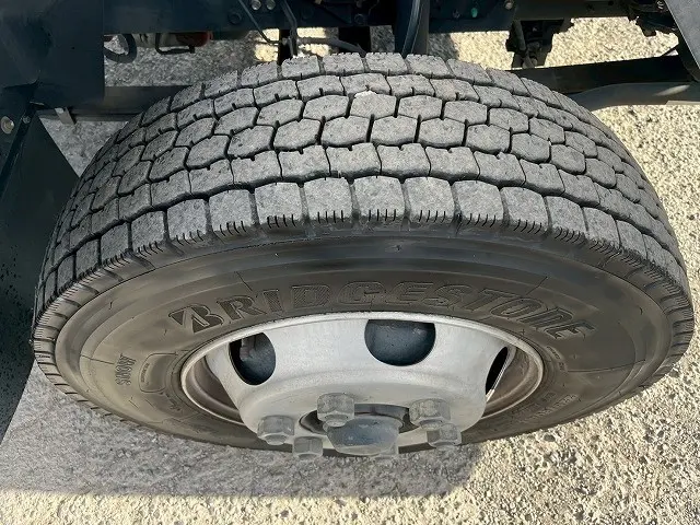 いすゞ フォワード 2RG-FRR90T2(未入力/関係無)の写真46