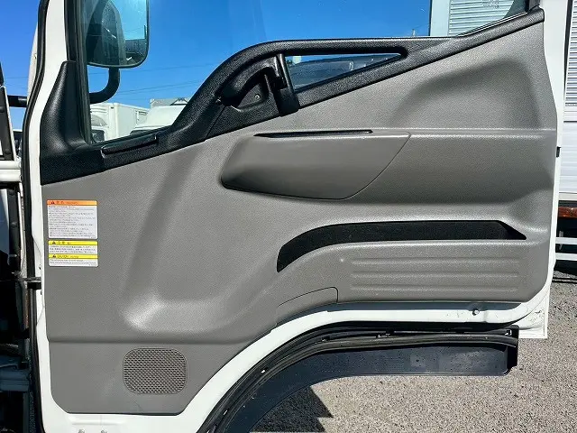 三菱 キャンター TPG-FDA20(4WD)の写真16