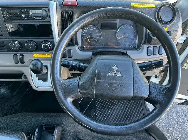 三菱 キャンター TPG-FDA20(4WD)の写真24
