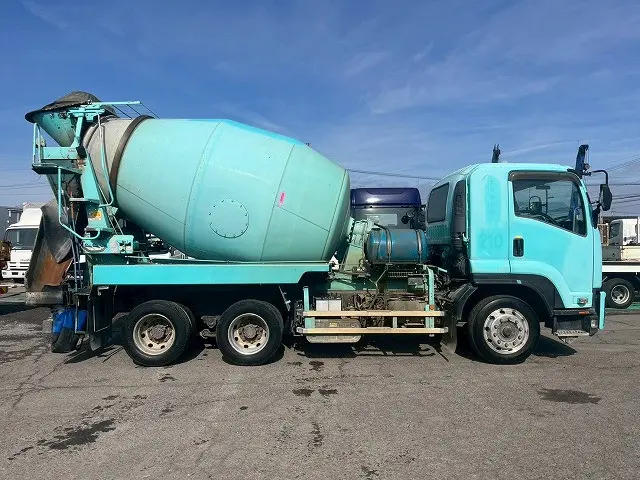 H27-増トンフォワード・コンクリートミキサー車★車検付!令和8年9月迄★11.5トン積載|いすゞ フォワード QDG-FVZ34U2(6x4)の写真4