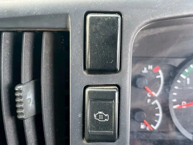 いすゞ フォワード QDG-FVZ34U2(6x4)の写真29