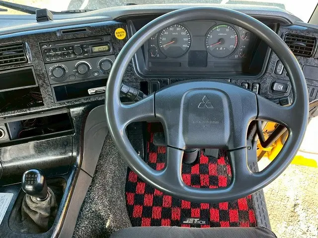 三菱 スーパーグレート QKG-FU54VZ(6x2)の写真23