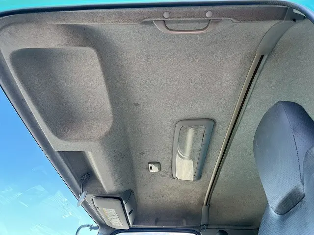 いすゞ フォワード QDG-FVZ34U2(6x4)の写真25