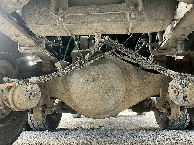 いすゞ フォワード QDG-FVZ34U2(6x4)の写真43