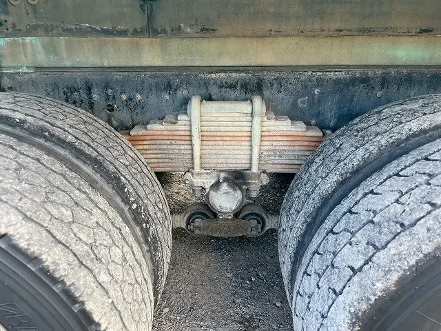 いすゞ フォワード QDG-FVZ34U2(6x4)の写真44