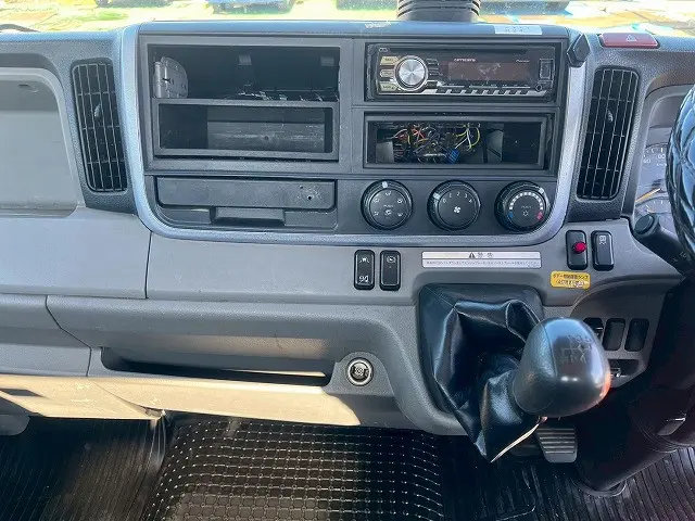 三菱 キャンター 2PG-FEB80(未入力/関係無)の写真32