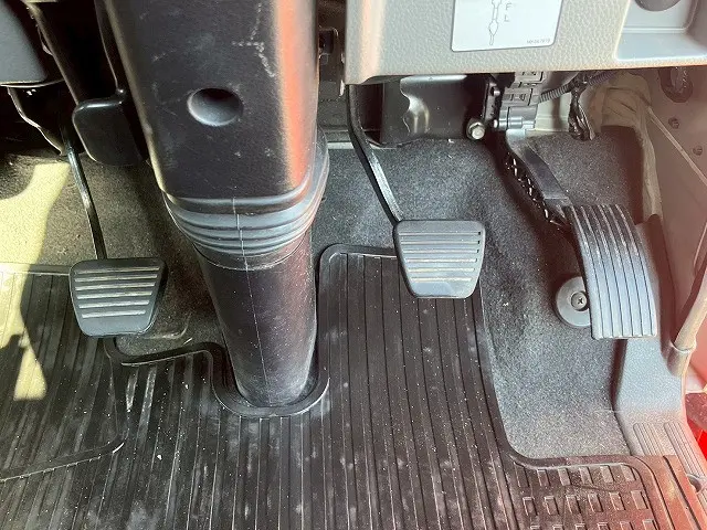 三菱 キャンター 2PG-FEB80(未入力/関係無)の写真38