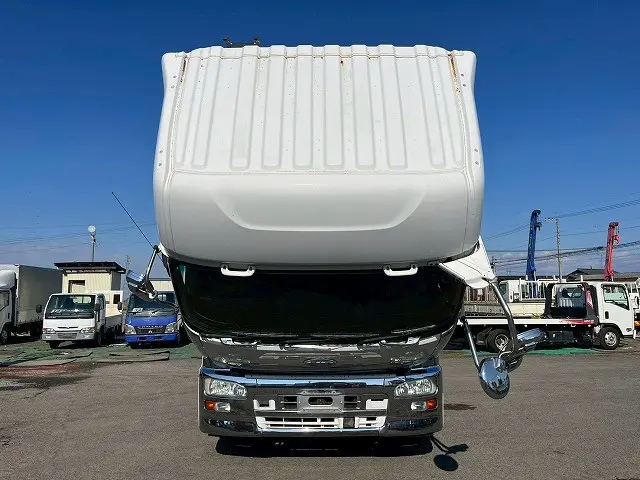 電源カプラ！豚鼻コネクタ！H25-クオン・トラクターヘッド|ＵＤ クオン QKG-GK5XAB(未入力/関係無)の写真3