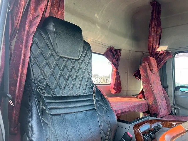 ＵＤ クオン QKG-GK5XAB(未入力/関係無)の写真17