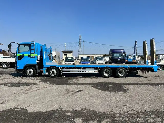 12.9トン積載!4軸低床2デフ!板サス!H29-ギガ・セルフローダー|いすゞ ギガ QKG-CYH77B(8x4)の写真9