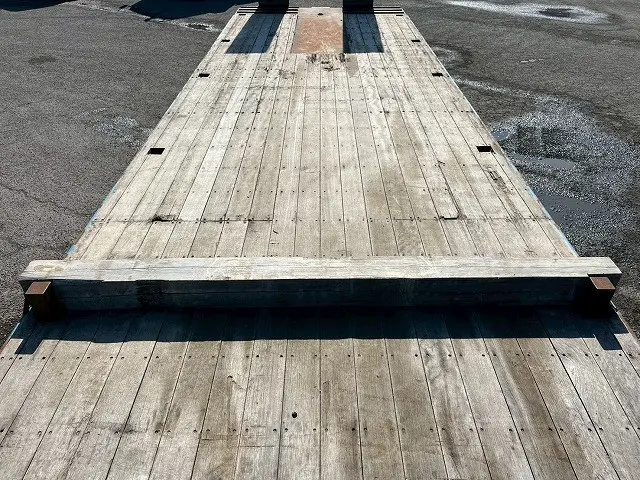 自動あゆみ!ハイジャッキ★重機運搬車!H29-ギガ・セルフローダー|いすゞ ギガ QKG-CYH77B(8x4)の写真11