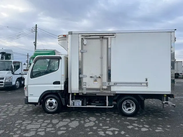 2トン積載!5トン限定・準中型免許★H26-キャンター・冷蔵冷凍車|三菱 キャンター TKG-FBA20(未入力/関係無)の写真9