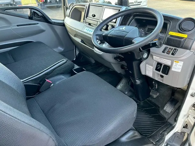 三菱 キャンター TPG-FEA50(未入力/関係無)の写真19