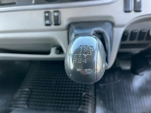 三菱 キャンター 2PG-FEB50(未入力/関係無)の写真35