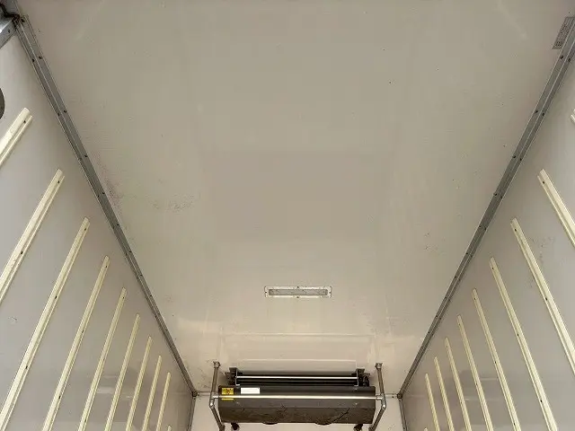 ハイキャブ×10尺ボディ!キーストン!H24-エルフ・冷蔵冷凍車|いすゞ エルフ TKG-NMR85AN(未入力/関係無)の写真11