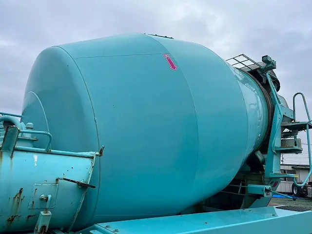 11トン積載!KYB製・8.9立米!H27-増トンフォワード・コンクリートミキサー車|いすゞ フォワード QDG-FVZ34U2(6x4)の写真11