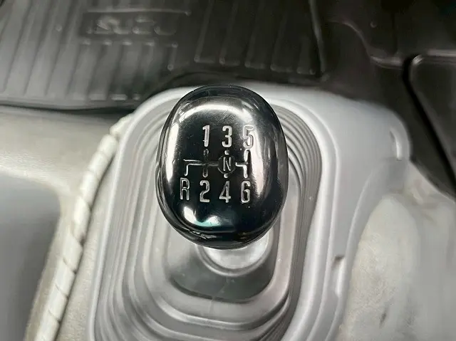 いすゞ フォワード QDG-FVZ34U2(6x4)の写真33