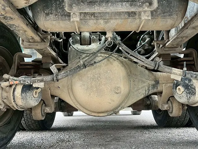 いすゞ フォワード QDG-FVZ34U2(6x4)の写真43