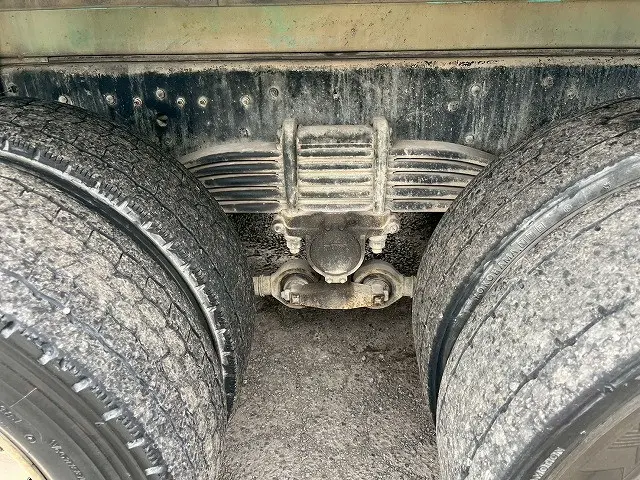 いすゞ フォワード QDG-FVZ34U2(6x4)の写真44