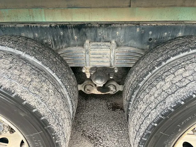 いすゞ フォワード QDG-FVZ34U2(6x4)の写真45