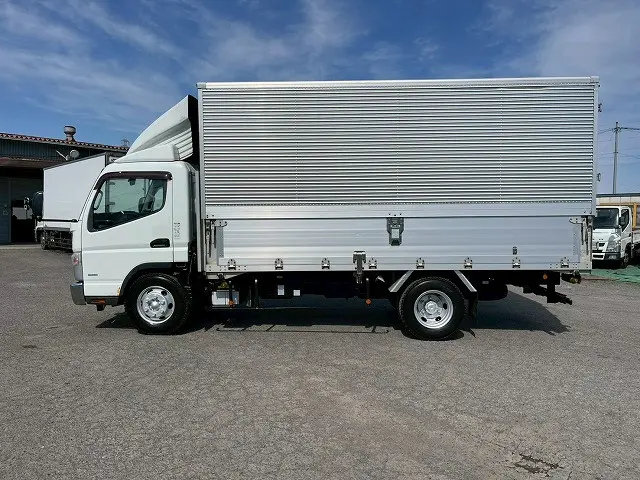 175馬力ターボ！5速マニュアル！H30-キャンター・アルミウイング|三菱 キャンター TPG-FEB80(未入力/関係無)の写真9
