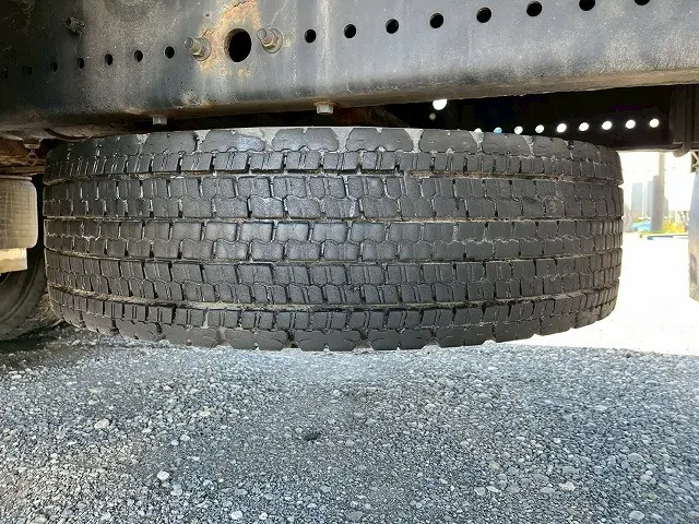 日野 プロフィア 2DG-FR1EHG(6x2)の写真48