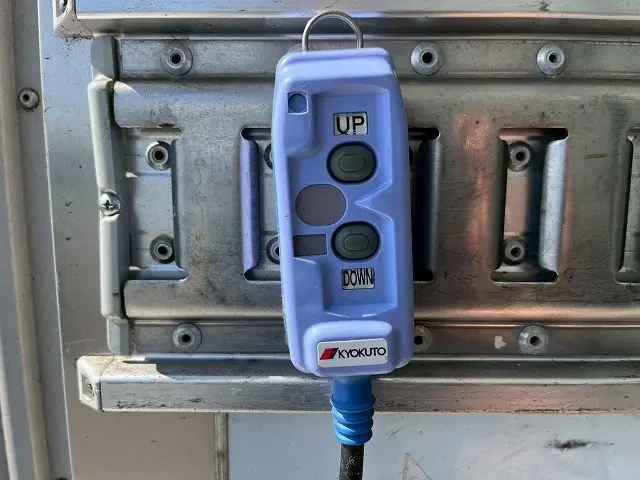 いすゞ フォワード 2RG-FRR90S2(未入力/関係無)の写真15