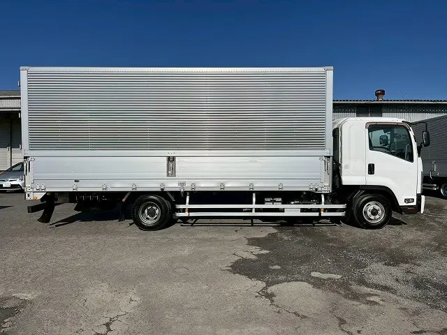 240馬力・ターボ！6速マニュアル車！H27-フォワード・アルミウイング|いすゞ フォワード TKG-FRR90T2(未入力/関係無)の写真6
