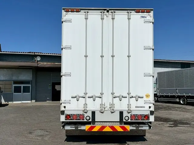 H30-クオン・アルミウイング★13.8トン積載！4軸低床2デフ|ＵＤ クオン QPG-CG5ZA(8x4)の写真7