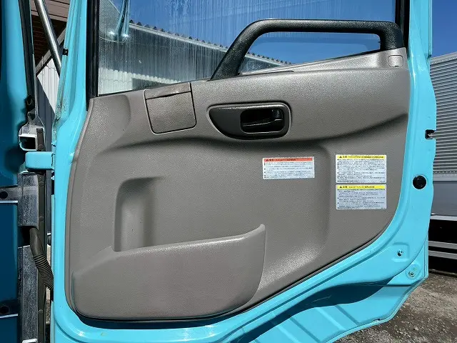 ＵＤ クオン QPG-CG5ZA(8x4)の写真17