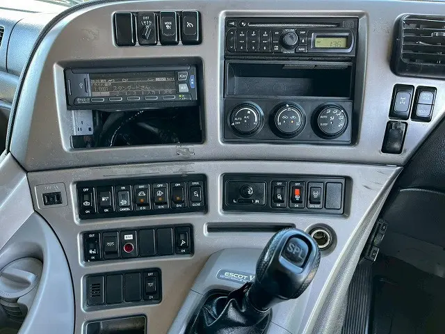 ＵＤ クオン QPG-CG5ZA(8x4)の写真26