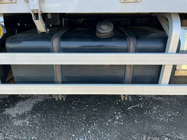 ＵＤ クオン QPG-CG5ZA(8x4)の写真35