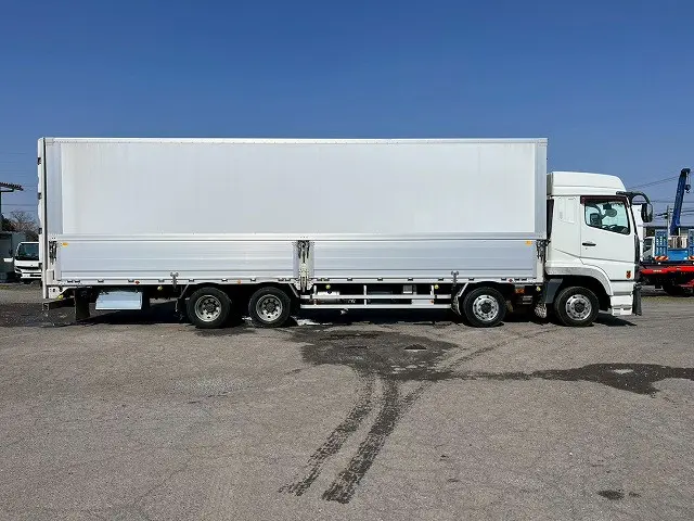 13.7トン積載！4軸低床2デフ！H28-スーパーグレート・アルミウイング|三菱 スーパーグレート QPG-FS64VZ(8x4)の写真5