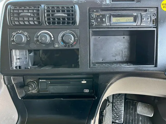 三菱 スーパーグレート QPG-FS64VZ(8x4)の写真26