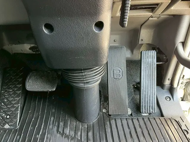 三菱 スーパーグレート QPG-FS64VZ(8x4)の写真34